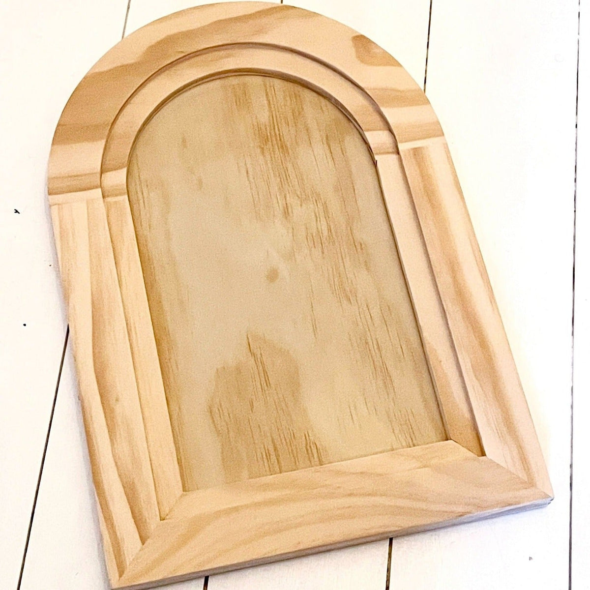 IOD Wood Gallery Blanks unfinished arched wood panel suitable for painting and crafting projects.