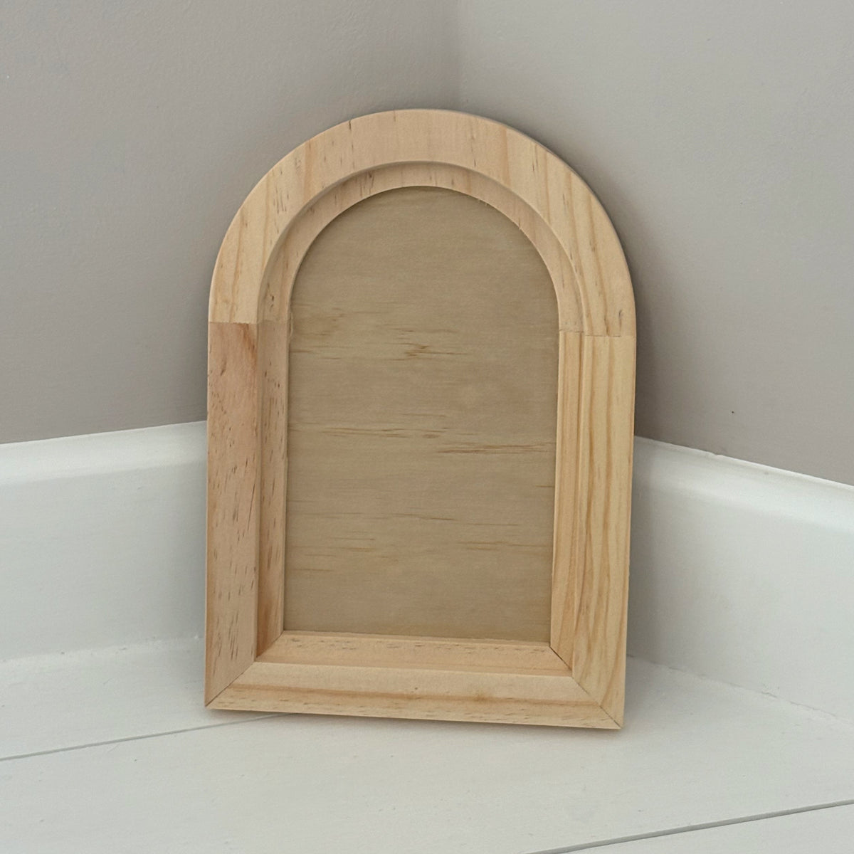 I.O.D. Wood Gallery Blank with arched top, unfinished and ready for customization.
