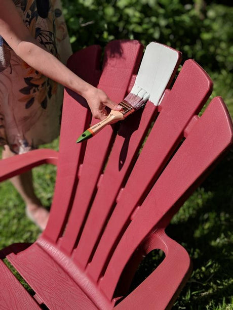 How to Paint Outdoor Furniture