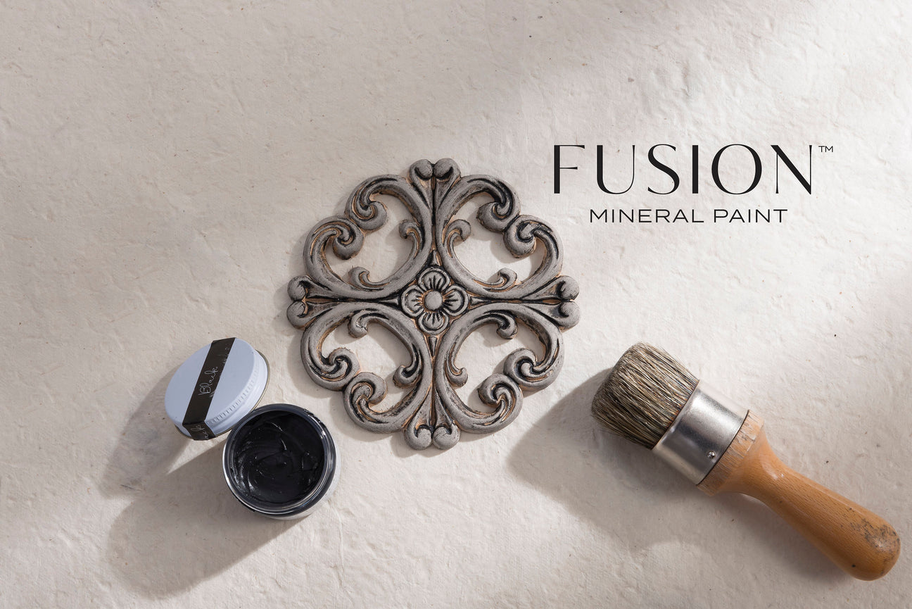 Fusion Mineral Paint Accents