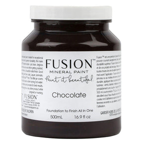 500 mL Fusion Mineral Paint in Chocolate, all-in-one acrylic, jar with bilingual label.