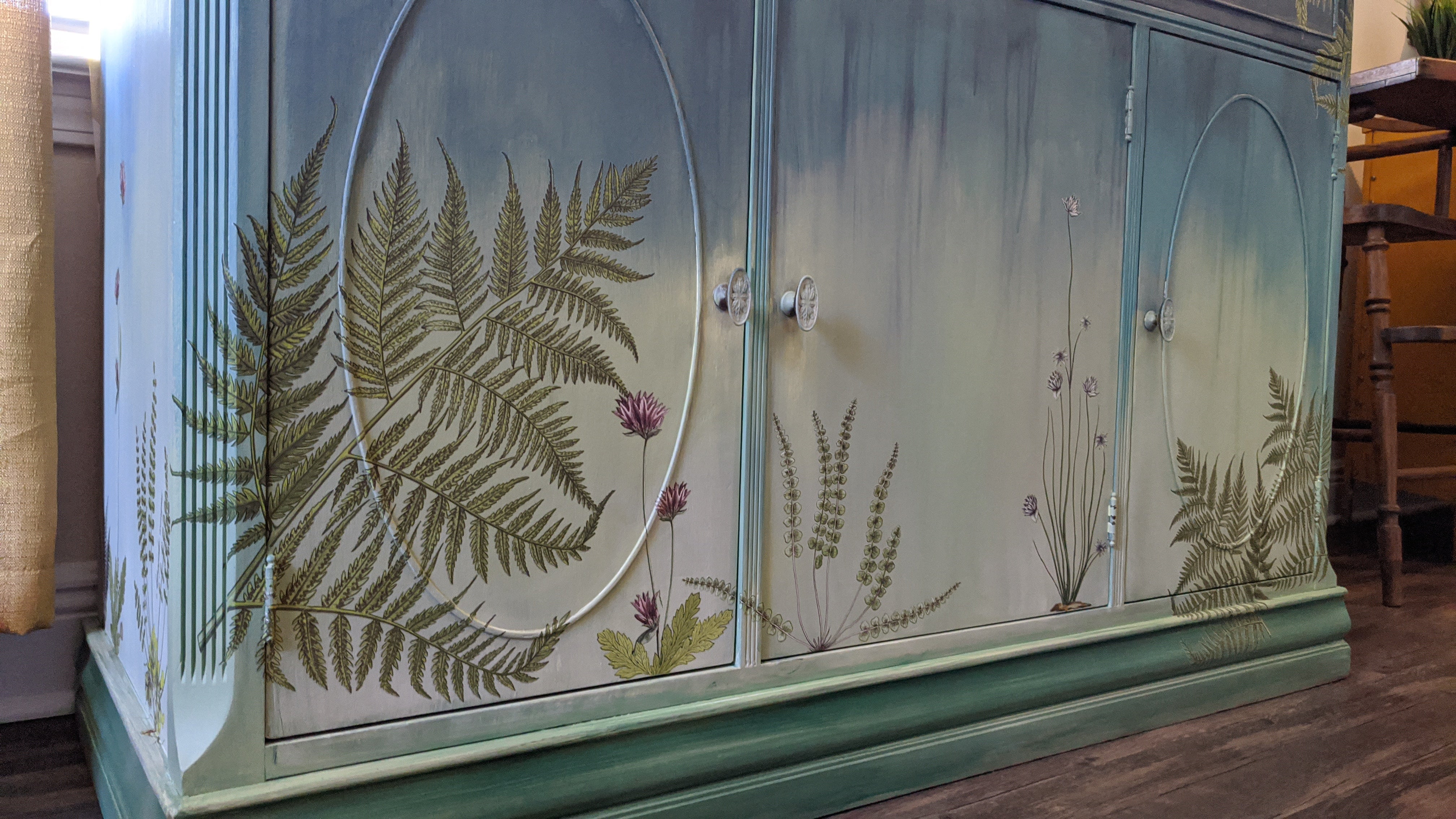 IOD Fronds Botanical Decor Transfer @ The Painted Heirloom