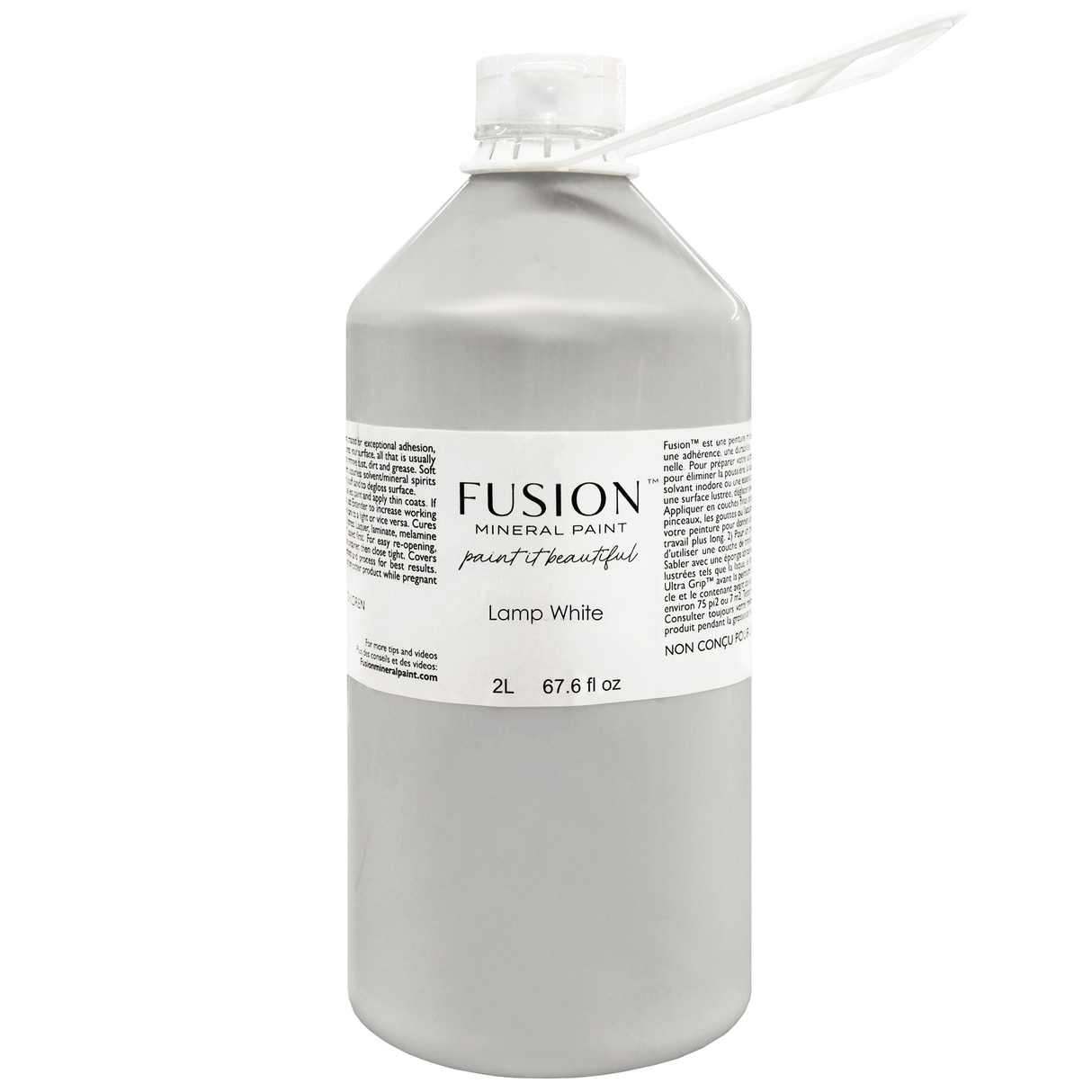 2L Fusion Mineral Paint Lamp White, sealed container with label displaying product and color name.
