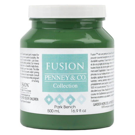 Fusion Mineral Paint Park Bench, 500 mL, all-in-one acrylic furniture paint in vibrant green.