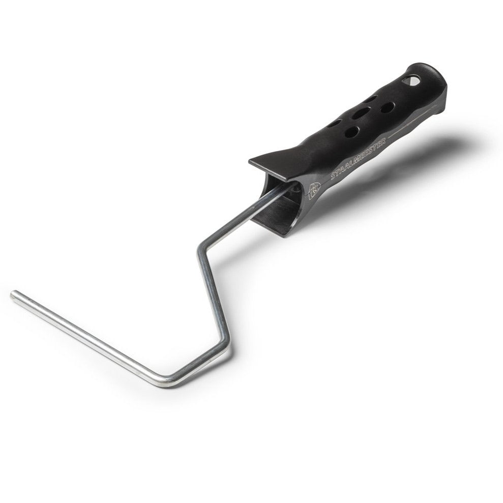 Staalmeester Roller Frame with black handle and zigzag metal shaft.